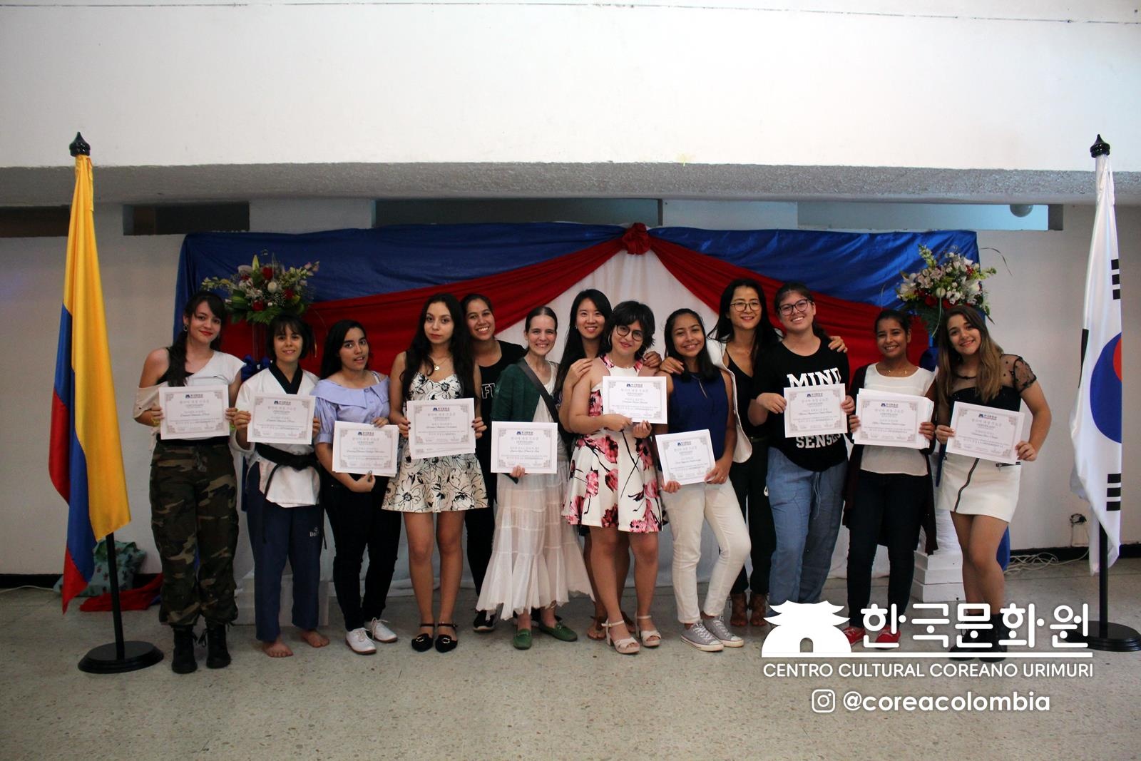 Ceremonia certificados de coreano